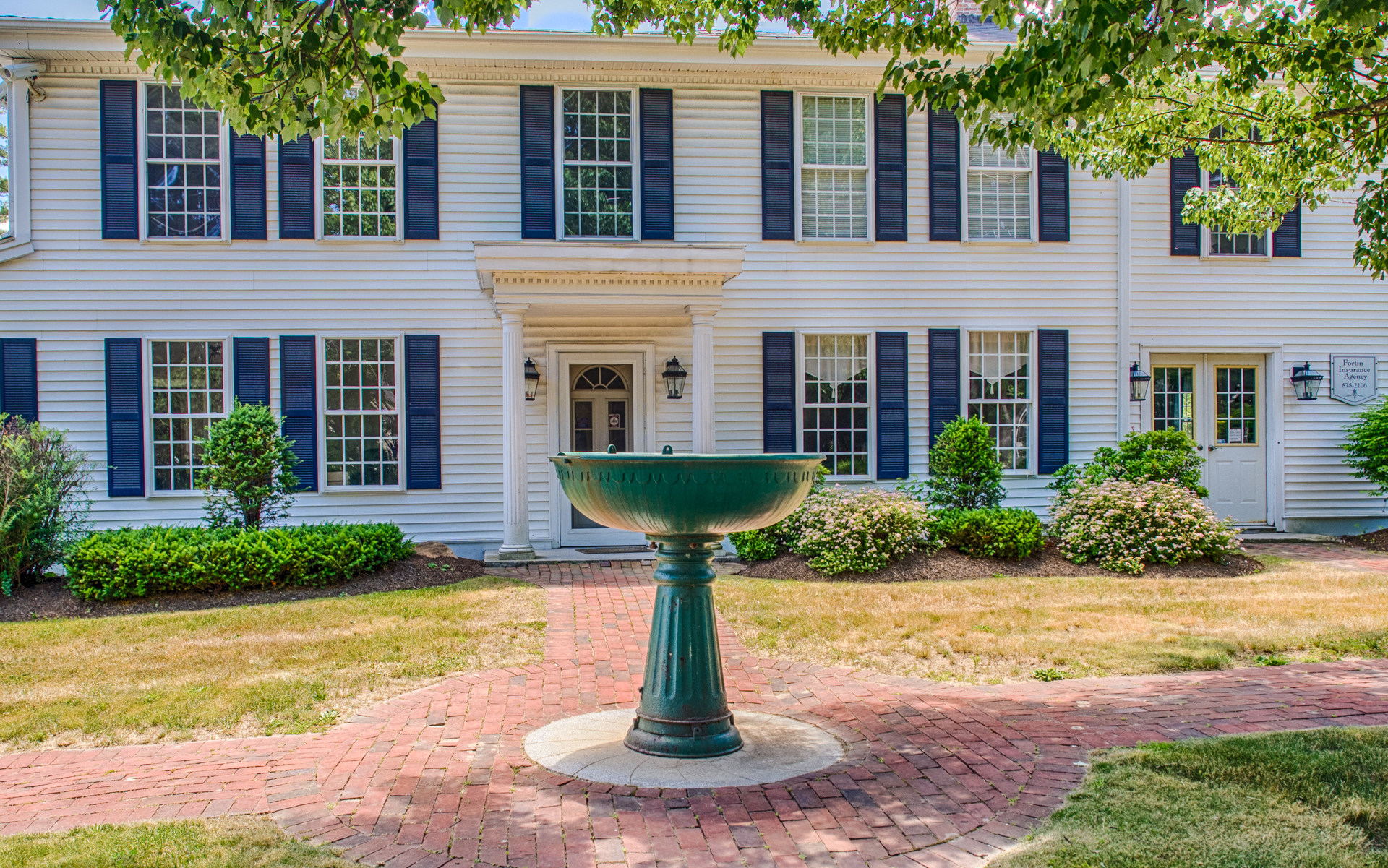 Re/Max Town Square - renovated 1808 House