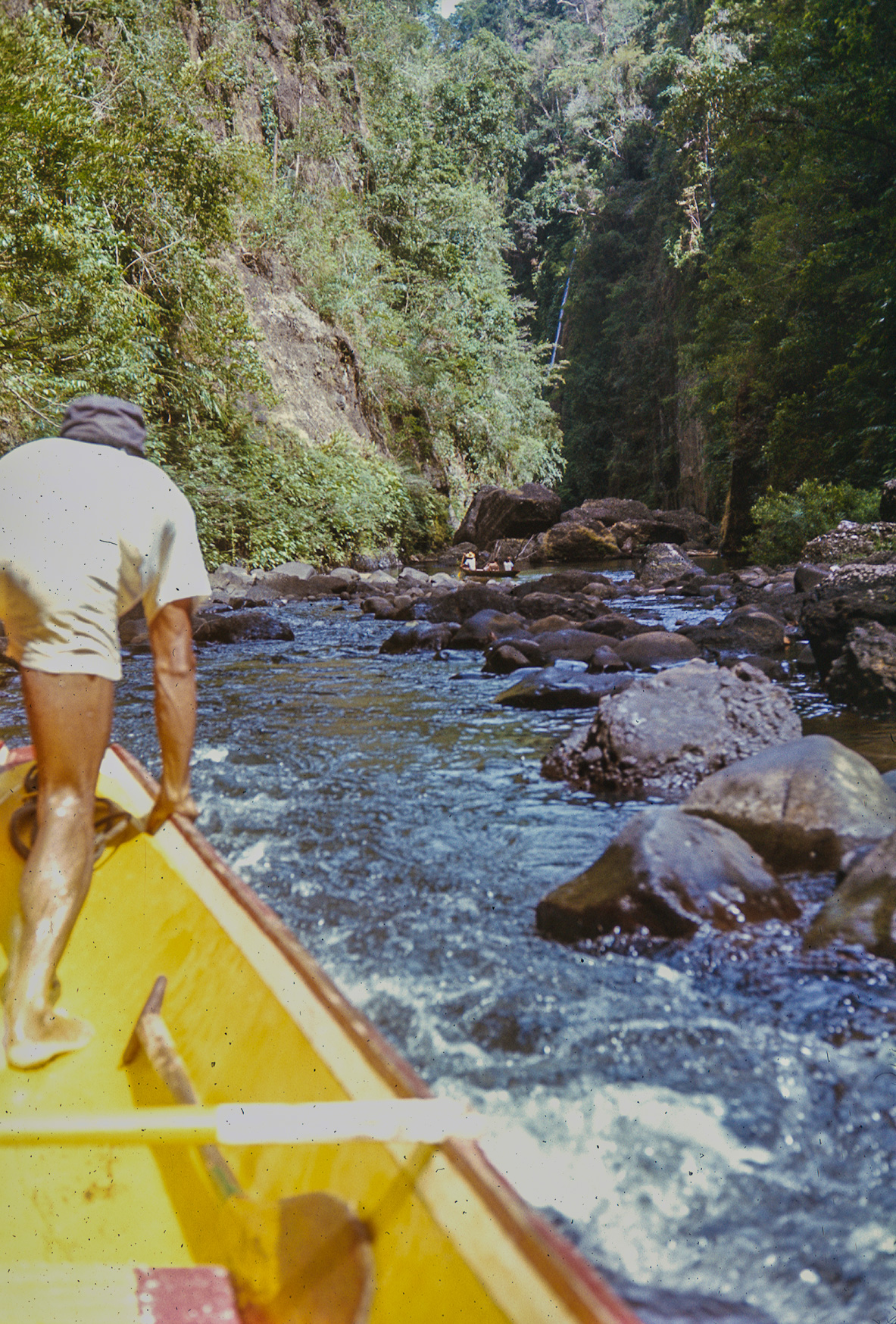 Navigating the Pagsanjan River to the Pagsanjan Falls Navigating the Pagsanjan River to the Pagsanjan Falls