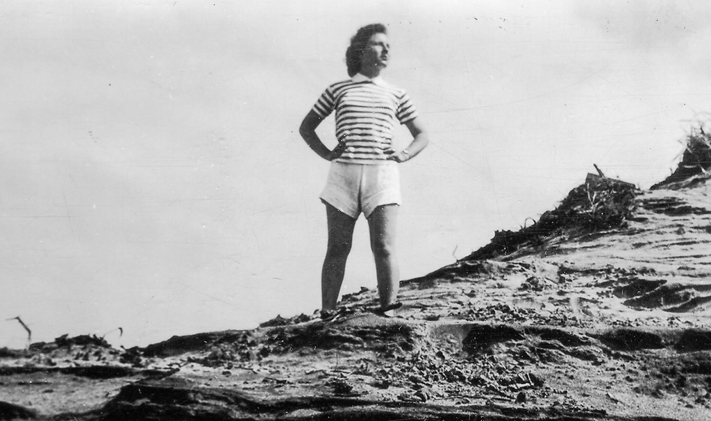 Betty J Poltrack