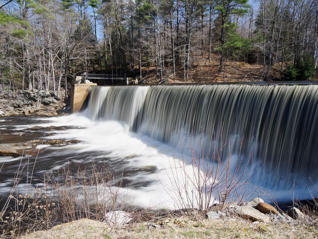 Noone Falls