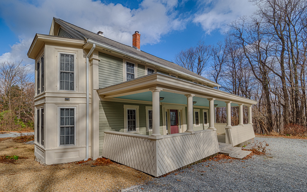 Home on Porter Hill
