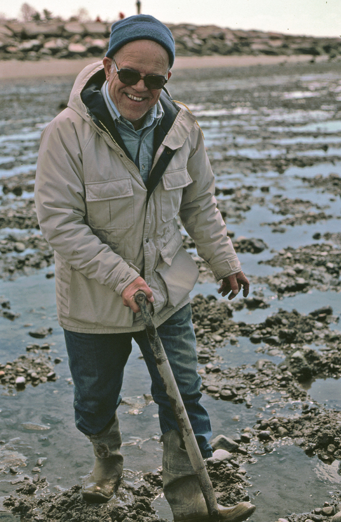 Tony digging his own bait