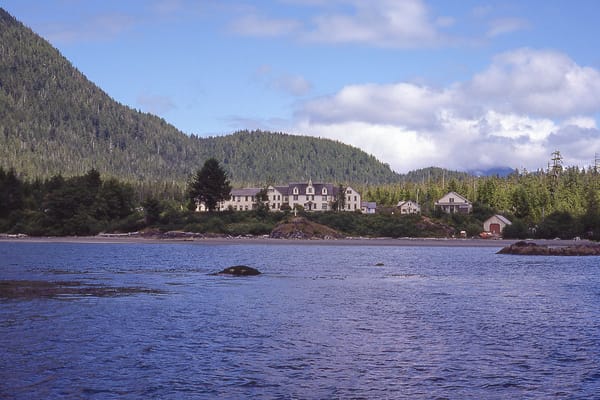 Tla-o-qui-aht honours residential school warriors with paddle, quuʔas names